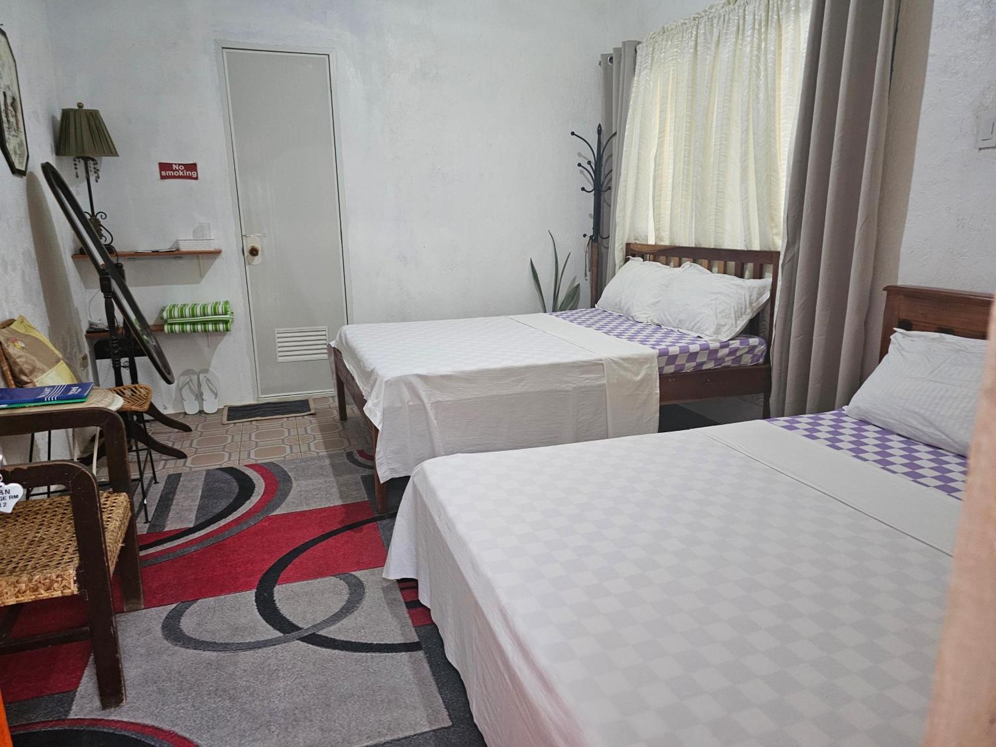 D & N Lodge Daanbantayan Екстериор снимка
